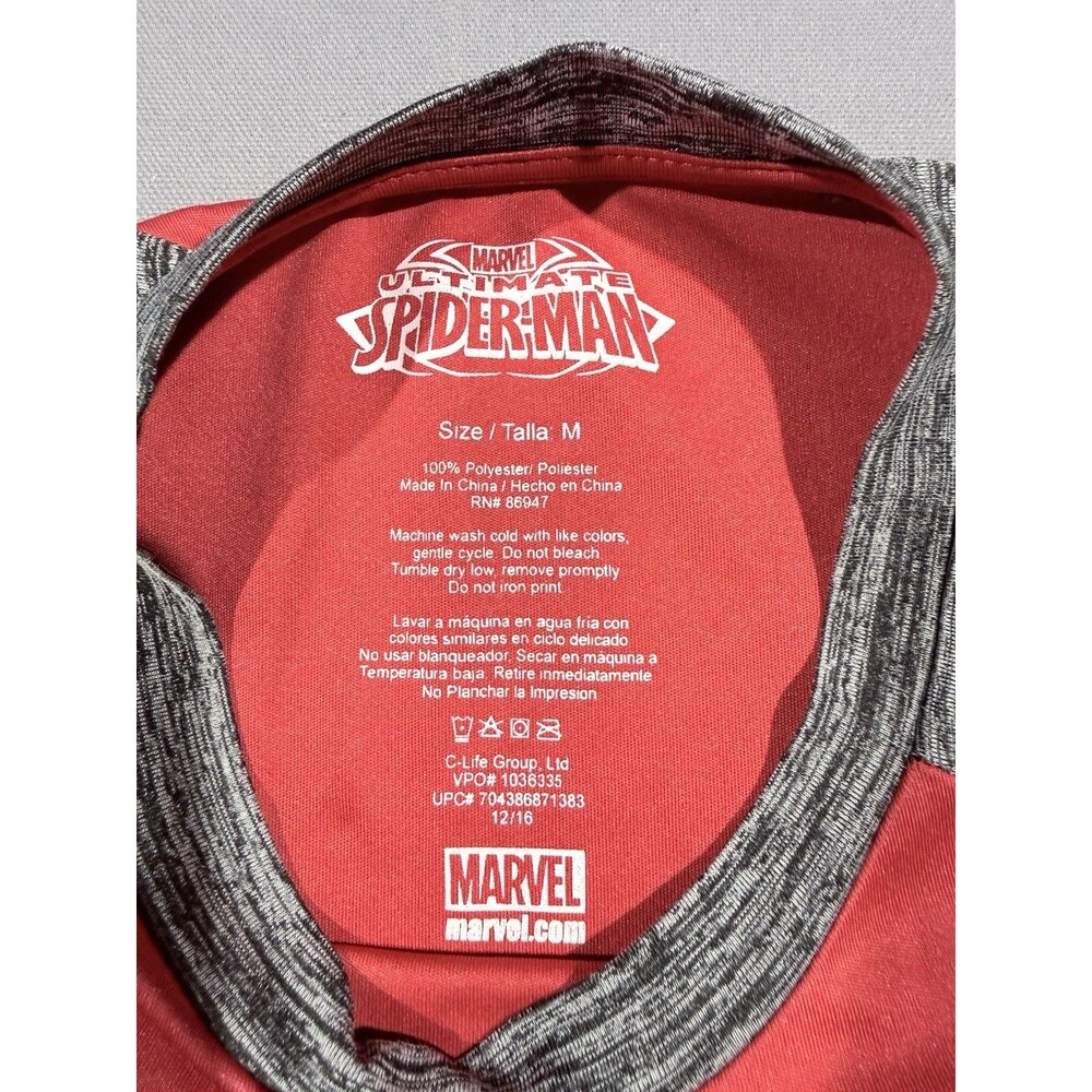 MENS MARVEL ULTIMATE SPIDERMAN MEDIUM RED SILKY TSHIRT SHORT SLEEVE SUMMER - Picture 2 of 5